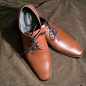 Calvin Klein | Leather upper tan shoes